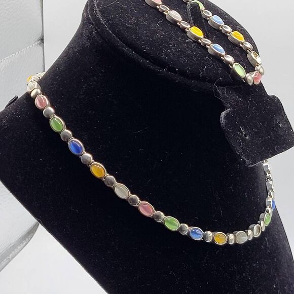 Beautiful Silver and Pastel Tiger's Eye Bracelet & Necklace Set - signed - Picture 2 of 8